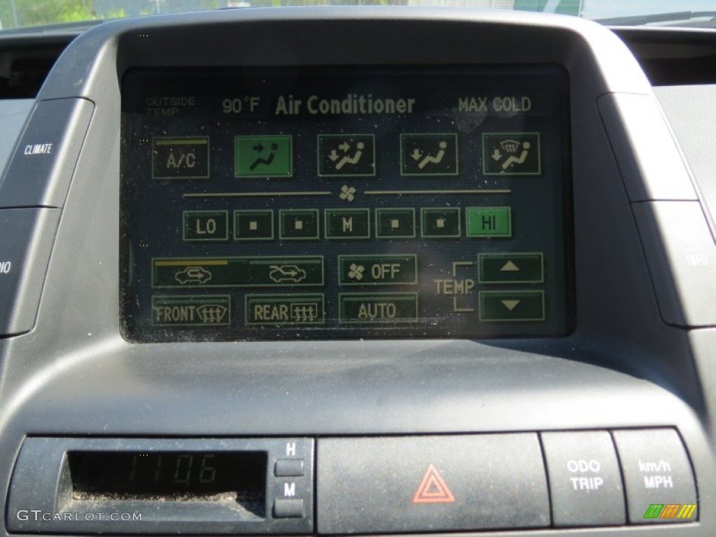 2005 Prius Hybrid - Super White / Gray/Burgundy photo #33