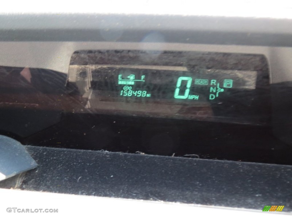 2005 Prius Hybrid - Super White / Gray/Burgundy photo #37