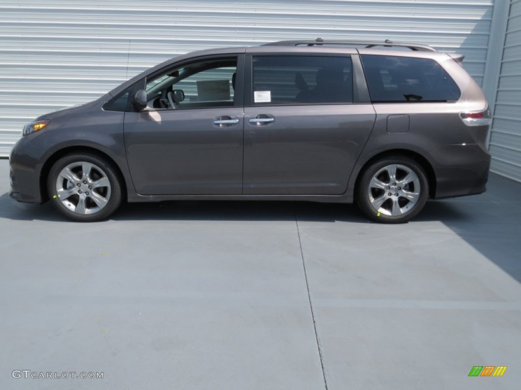 2013 Sienna SE - Predawn Gray Mica / Dark Charcoal photo #5