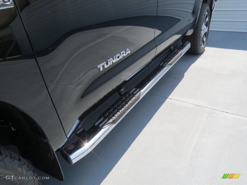 2012 Tundra TSS CrewMax 4x4 - Black / Black photo #11