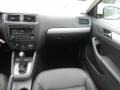 Candy White - Jetta SE Sedan Photo No. 13