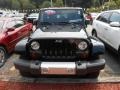 Black - Wrangler Unlimited Sahara 4x4 Photo No. 2