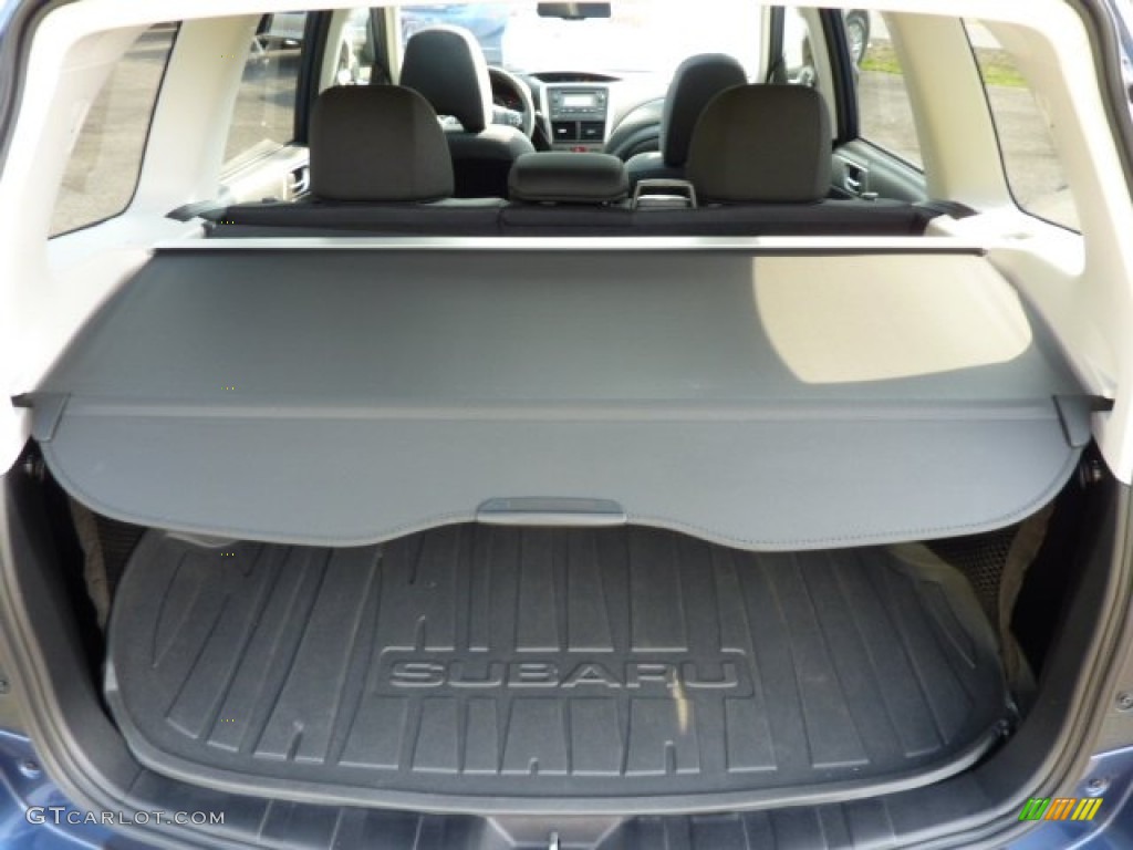 2011 Forester 2.5 X Premium - Marine Blue Metallic / Black photo #13