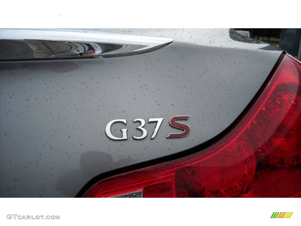 2010 Infiniti G 37 S Sport Coupe Marks and Logos Photo #69982063
