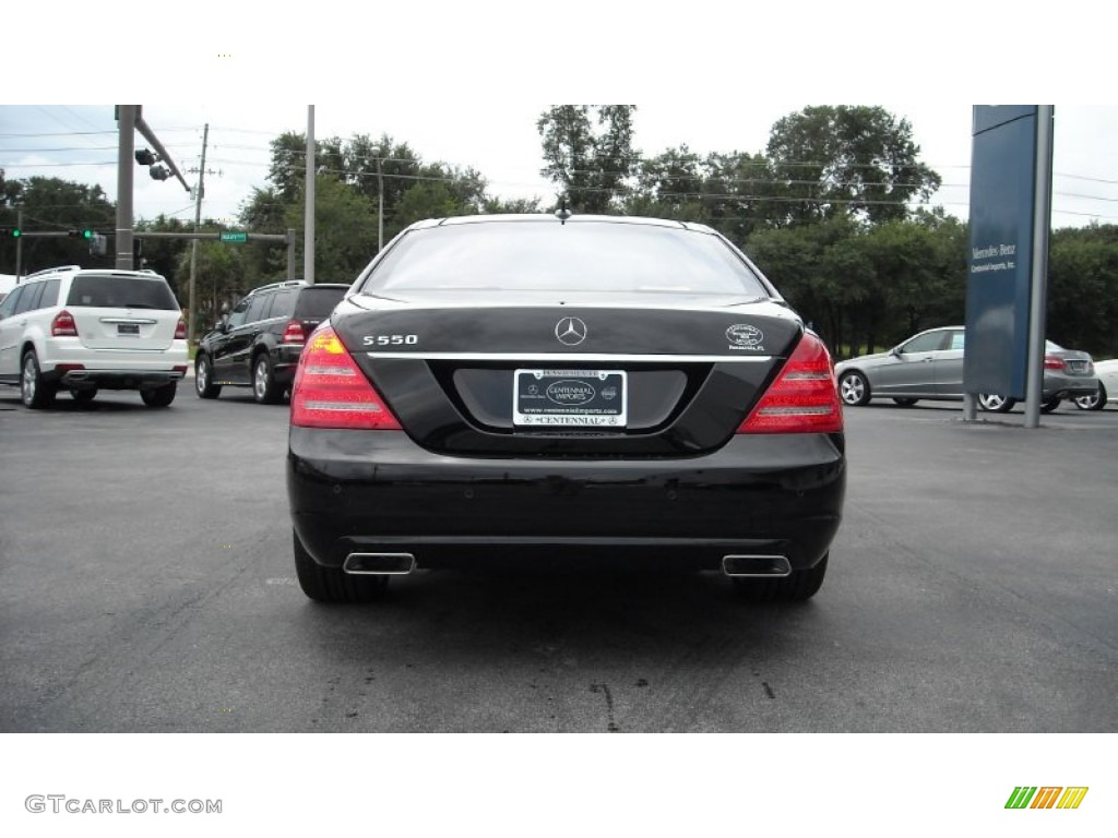 2013 S 550 Sedan - Black / designo Saffron Beige photo #4