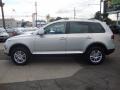 2008 White Gold Metallic Volkswagen Touareg 2 VR6  photo #8