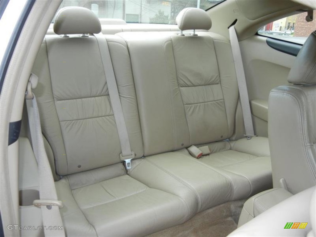 2003 Accord EX V6 Coupe - Taffeta White / Ivory photo #7