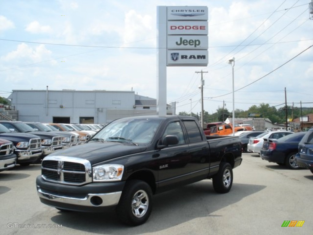 Brilliant Black Crystal Pearl Dodge Ram 1500