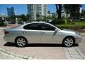 Classic Silver Metallic - ES 330 Photo No. 5
