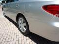 Classic Silver Metallic - ES 330 Photo No. 8