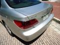 Classic Silver Metallic - ES 330 Photo No. 18