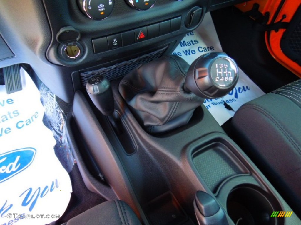 2012 Wrangler Sport 4x4 - Crush Orange / Black photo #12