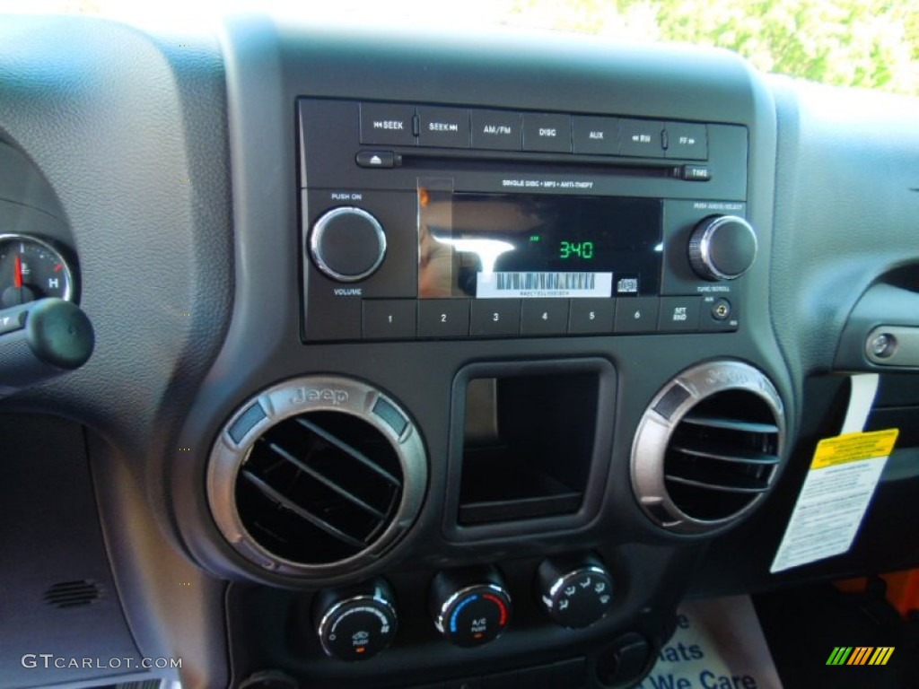 2012 Wrangler Sport 4x4 - Crush Orange / Black photo #14