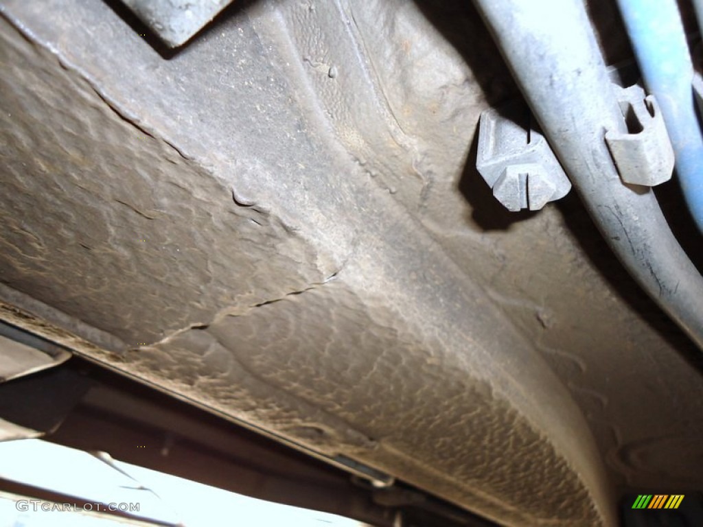 2002 Porsche Boxster S Undercarriage Photo #69988093