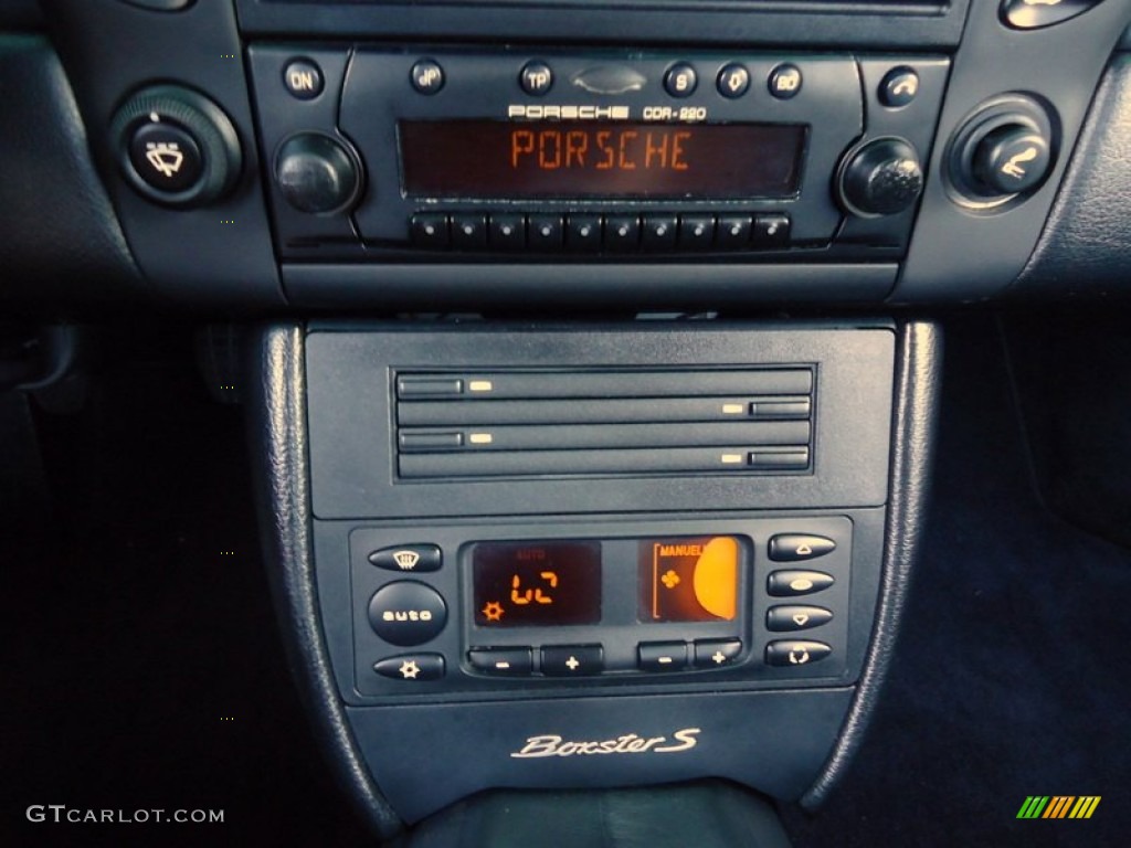 2002 Porsche Boxster S Controls Photo #69988282