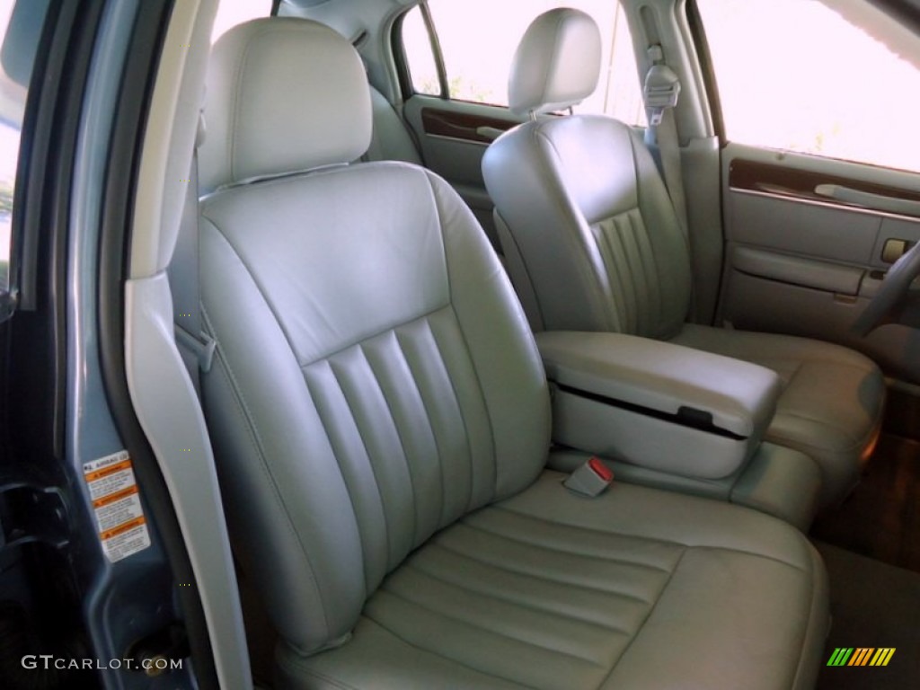 2004 Lincoln Town Car Signature Interior Color Photos