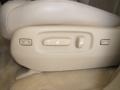 Mercury Silver Metallic - LX 570 Photo No. 32