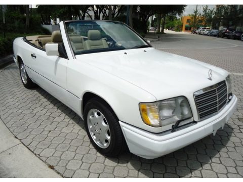 1994 Mercedes-Benz E 320 Convertible Data, Info and Specs