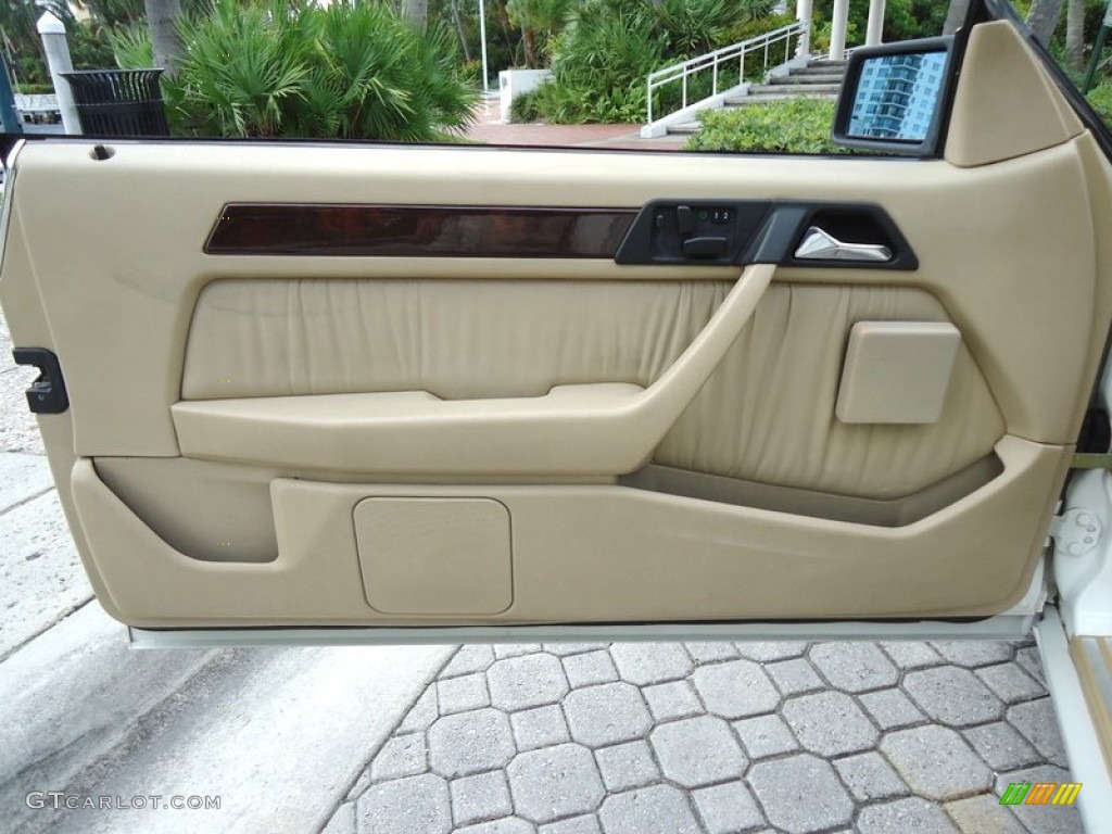 1994 Mercedes-Benz E 320 Convertible Parchment Door Panel Photo #69991843