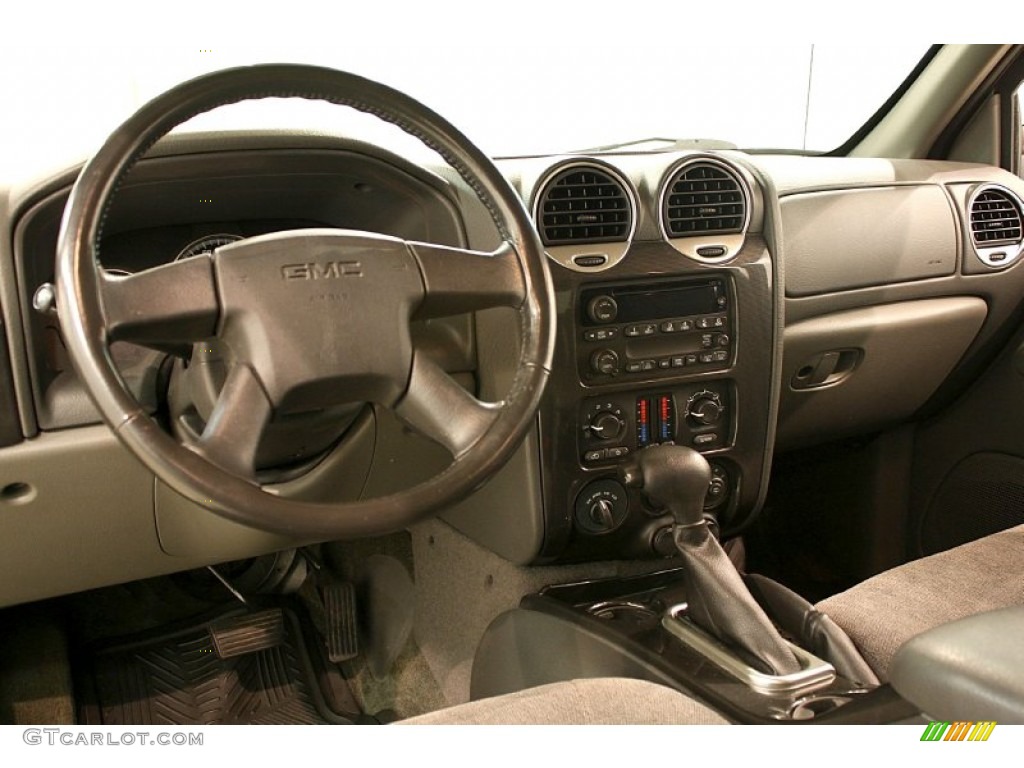2004 Envoy SLE 4x4 - Silver Green Metallic / Dark Pewter photo #9