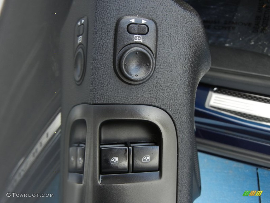2010 Chevrolet Camaro SS/RS Coupe Controls Photo #69998367