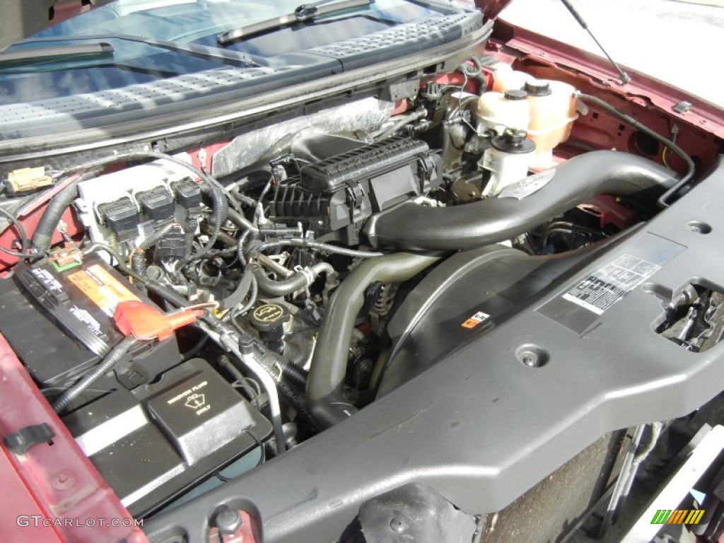 2006 Lincoln Mark LT SuperCrew 5.4 Liter SOHC 24V VVT V8 Engine Photo #69998864