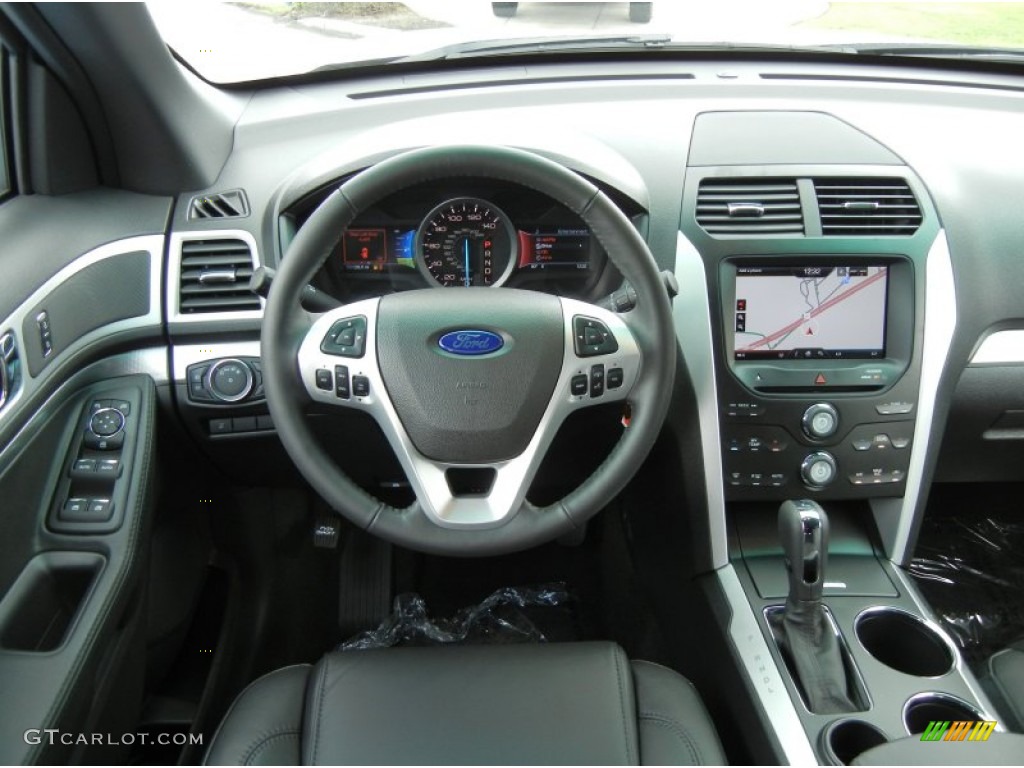 2013 Ford Explorer XLT EcoBoost Charcoal Black Dashboard Photo #69999871