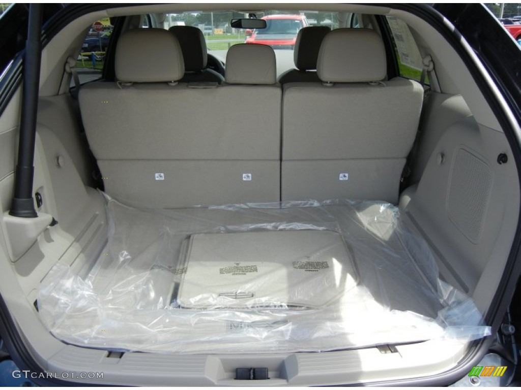 2013 Lincoln MKX FWD Trunk Photo #70000055