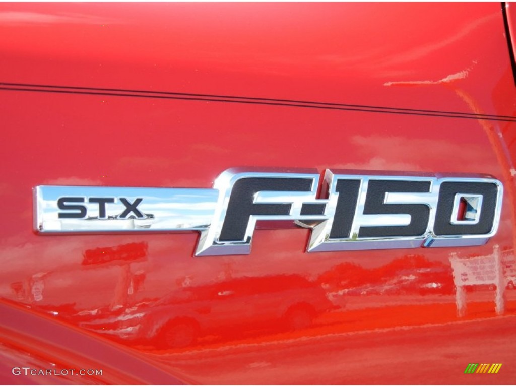 2012 F150 STX SuperCab - Race Red / Steel Gray photo #4