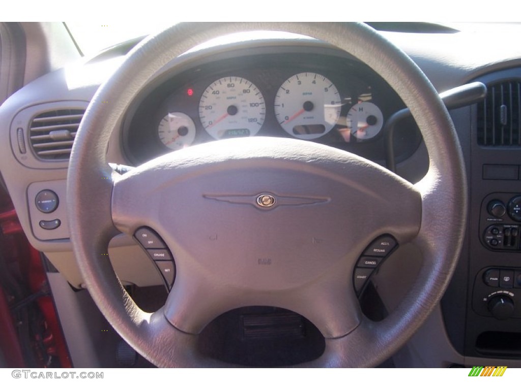 2002 Chrysler Voyager LX Taupe Steering Wheel Photo #70004124