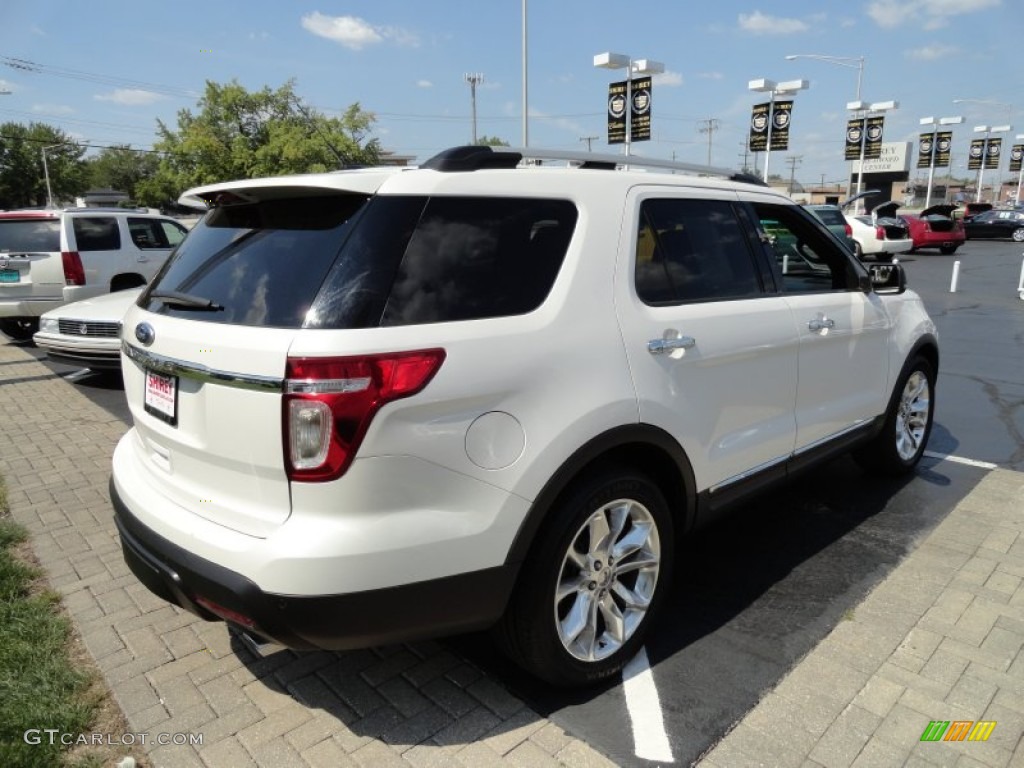 2011 Explorer XLT - White Platinum Tri-Coat / Charcoal Black photo #6