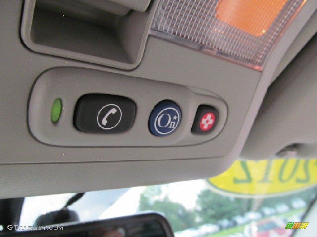 2012 Chevrolet Captiva Sport LTZ AWD Controls Photo #70005879