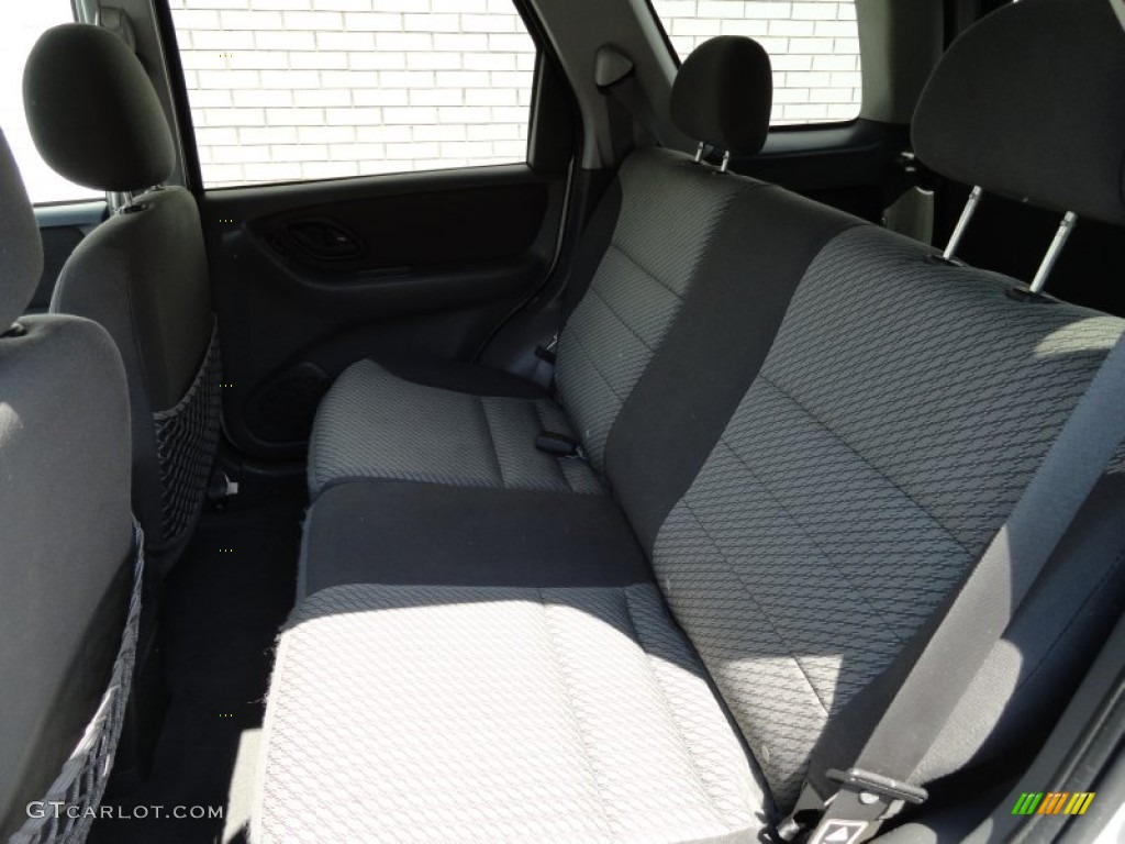 2003 Ford Escape XLT V6 4WD Rear Seat Photo #70006066