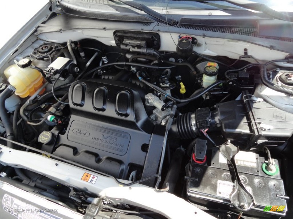2003 Ford Escape XLT V6 4WD Engine Photos