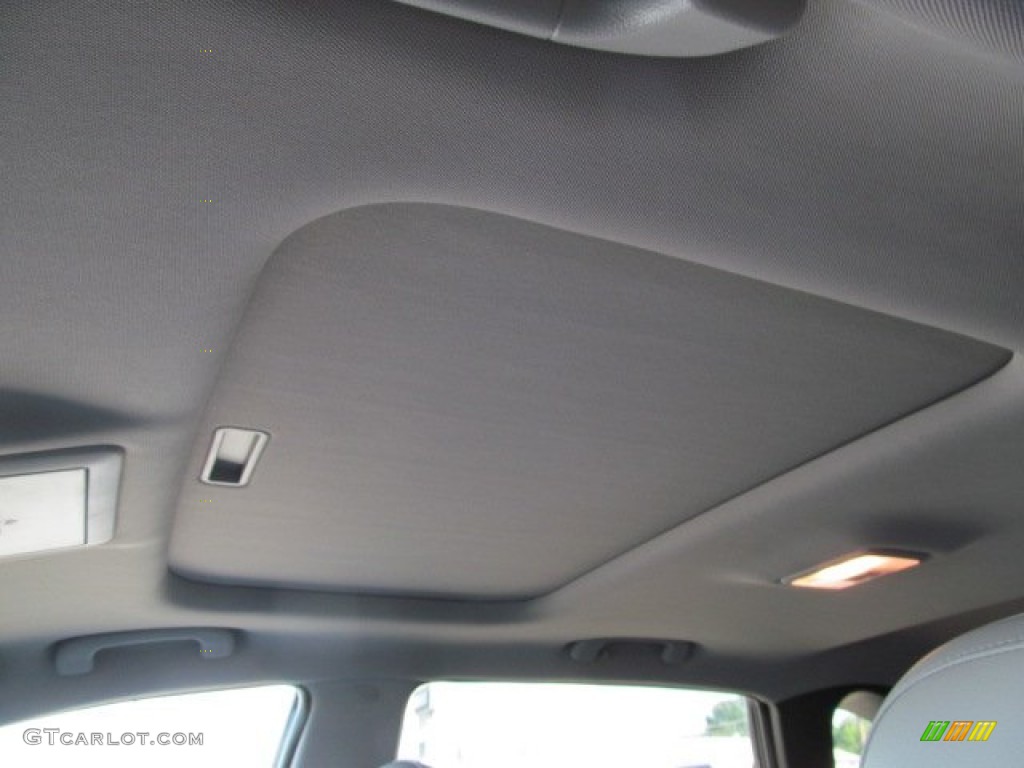 2012 Chevrolet Captiva Sport LTZ AWD Sunroof Photo #70006350