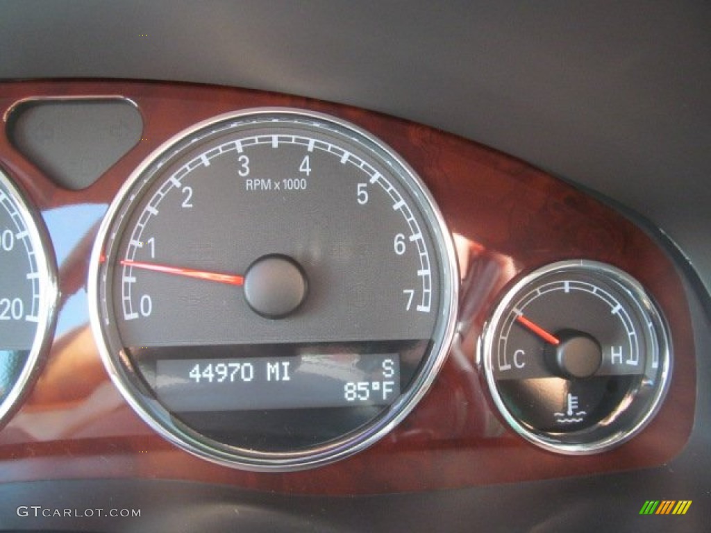 2007 Buick Terraza CX Gauges Photos