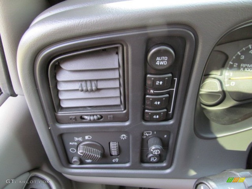 2006 Tahoe LT 4x4 - Summit White / Gray/Dark Charcoal photo #20