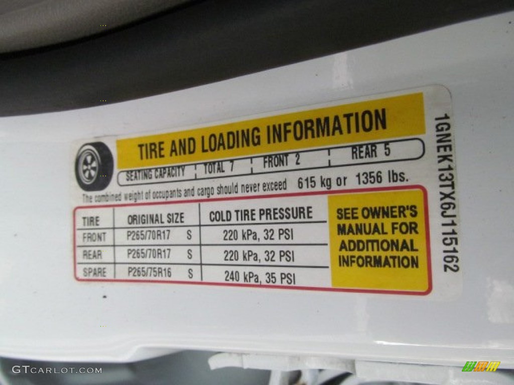 2006 Tahoe LT 4x4 - Summit White / Gray/Dark Charcoal photo #36