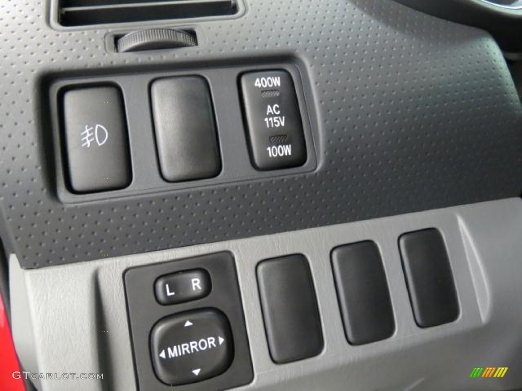 2005 Toyota Tacoma X-Runner Controls Photo #70008976