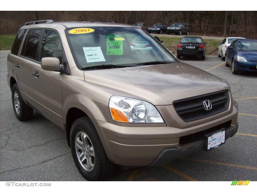 Sandstone Metallic Honda Pilot