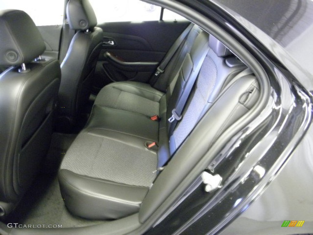 2013 Chevrolet Malibu LT Rear Seat Photo #70011067