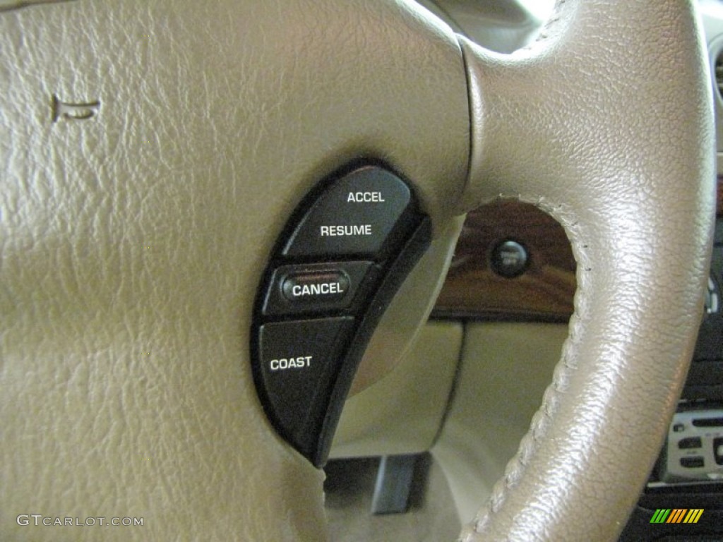 2001 Chrysler LHS Sedan Controls Photos