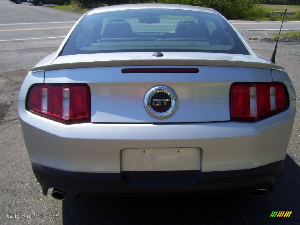 2011 Mustang GT Premium Coupe - Ingot Silver Metallic / Charcoal Black photo #6