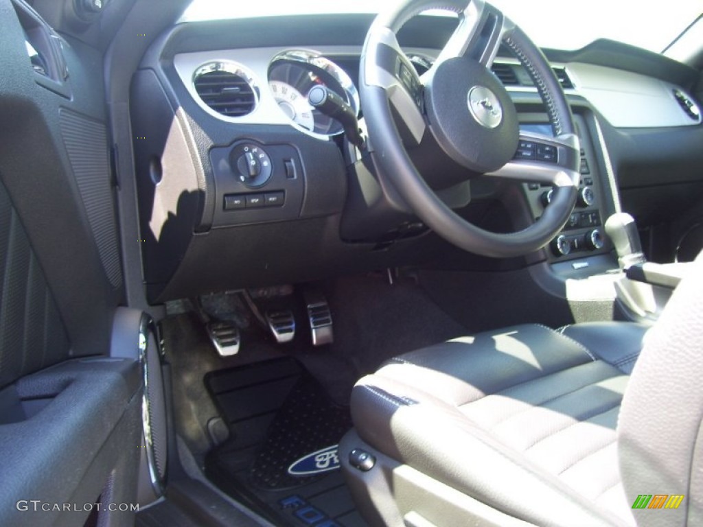 2011 Mustang GT Premium Coupe - Ingot Silver Metallic / Charcoal Black photo #8