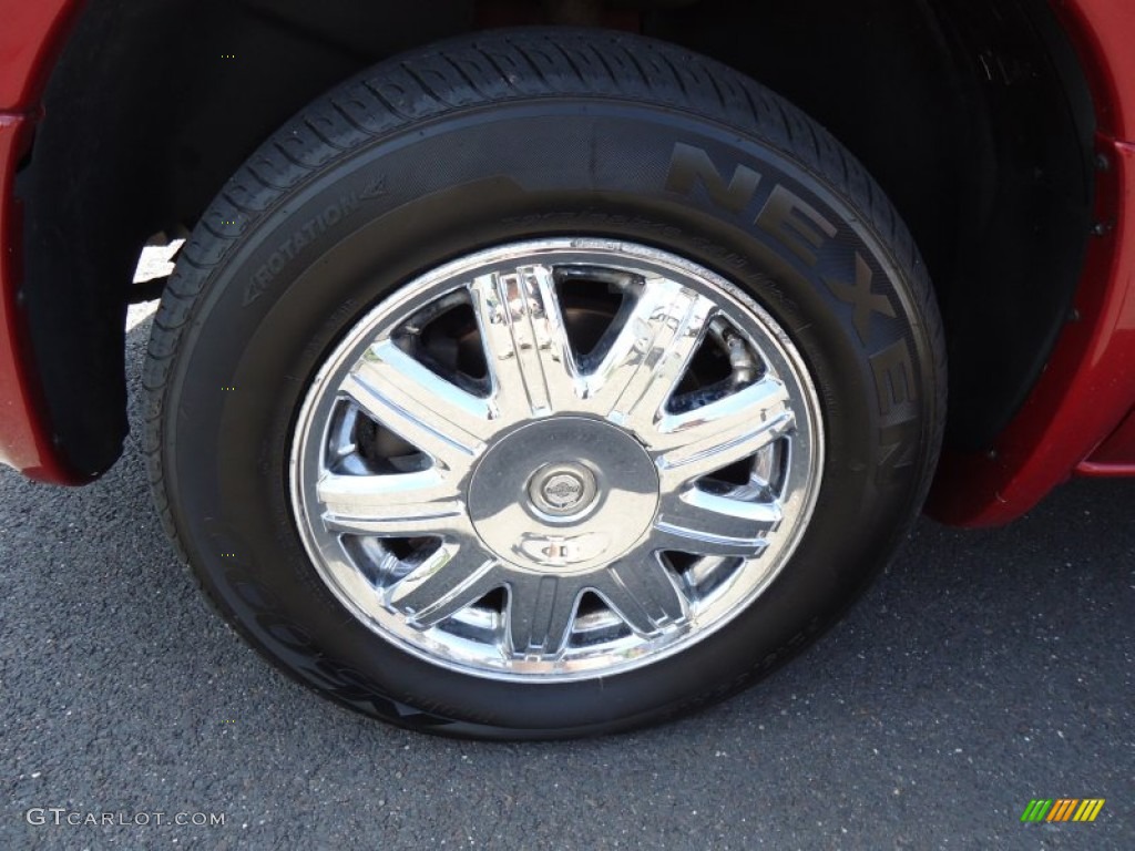 2006 Chrysler Town & Country Limited Wheel Photos