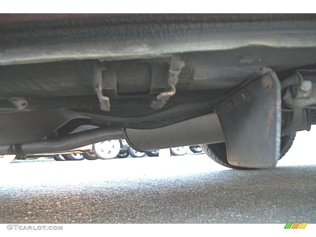 1993 Saab 900 S Coupe Undercarriage Photos