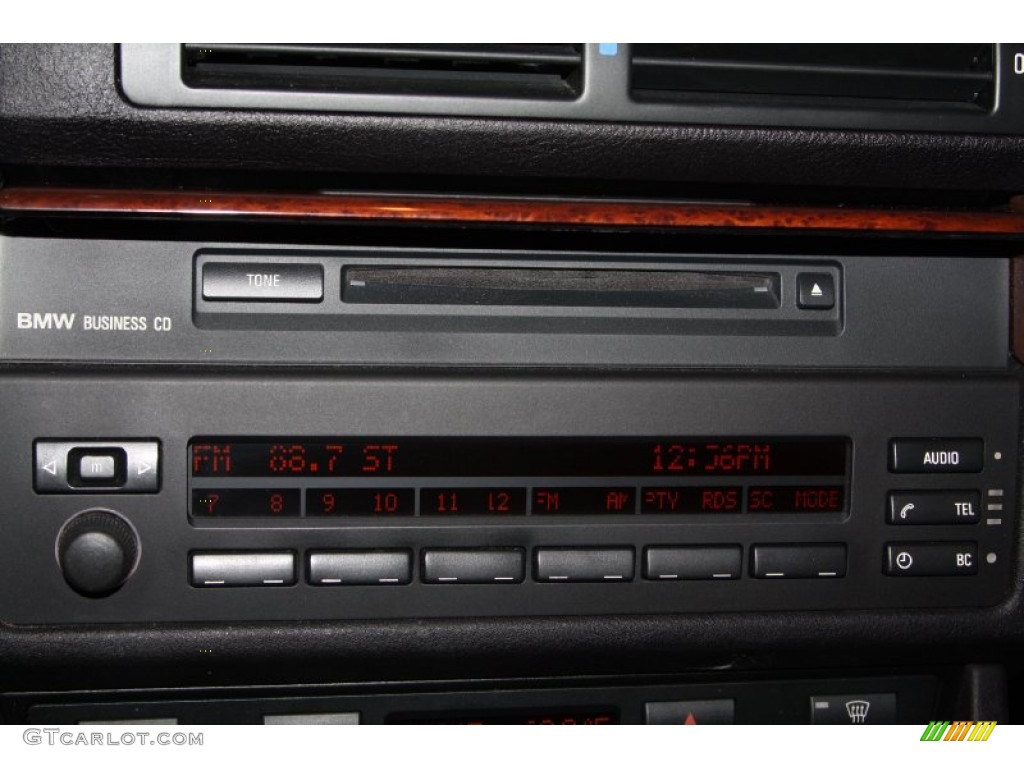 2003 BMW 5 Series 525i Sport Wagon Controls Photo #70015600