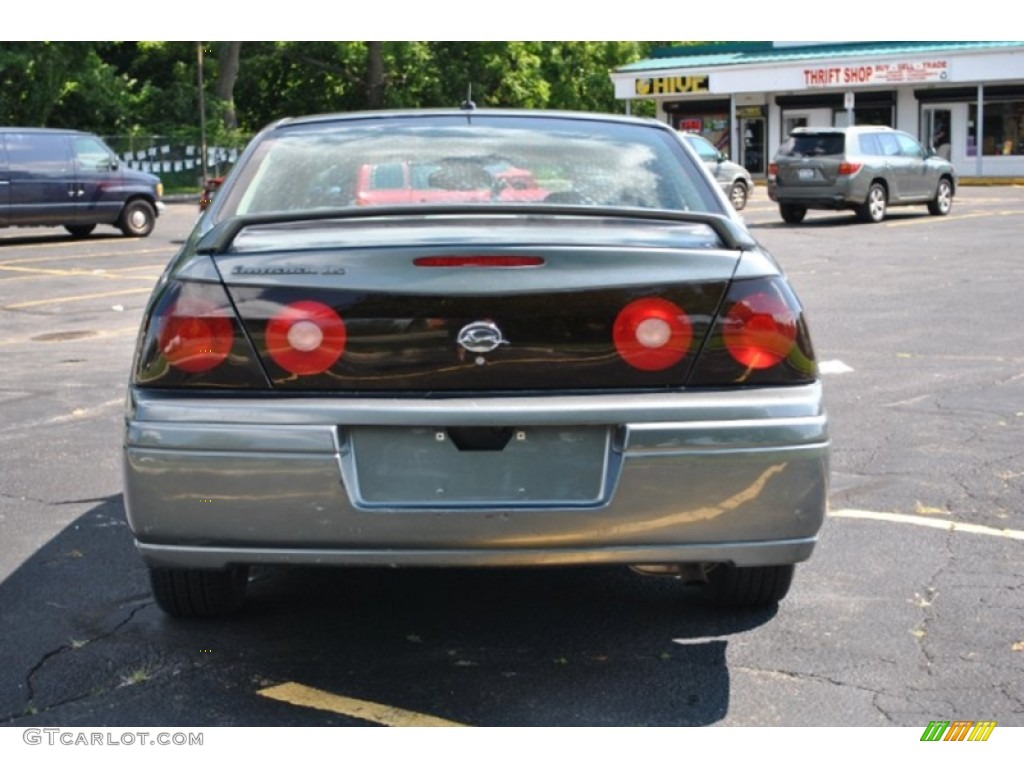 2005 Impala LS - Medium Gray Metallic / Medium Gray photo #5