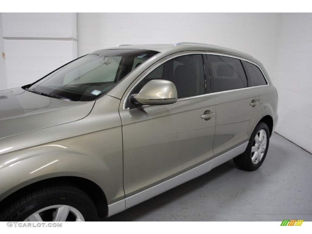 2007 Q7 4.2 Premium quattro - Sycamore Green Metallic / Black photo #4