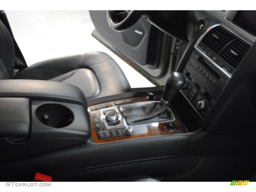 2007 Q7 4.2 Premium quattro - Sycamore Green Metallic / Black photo #12
